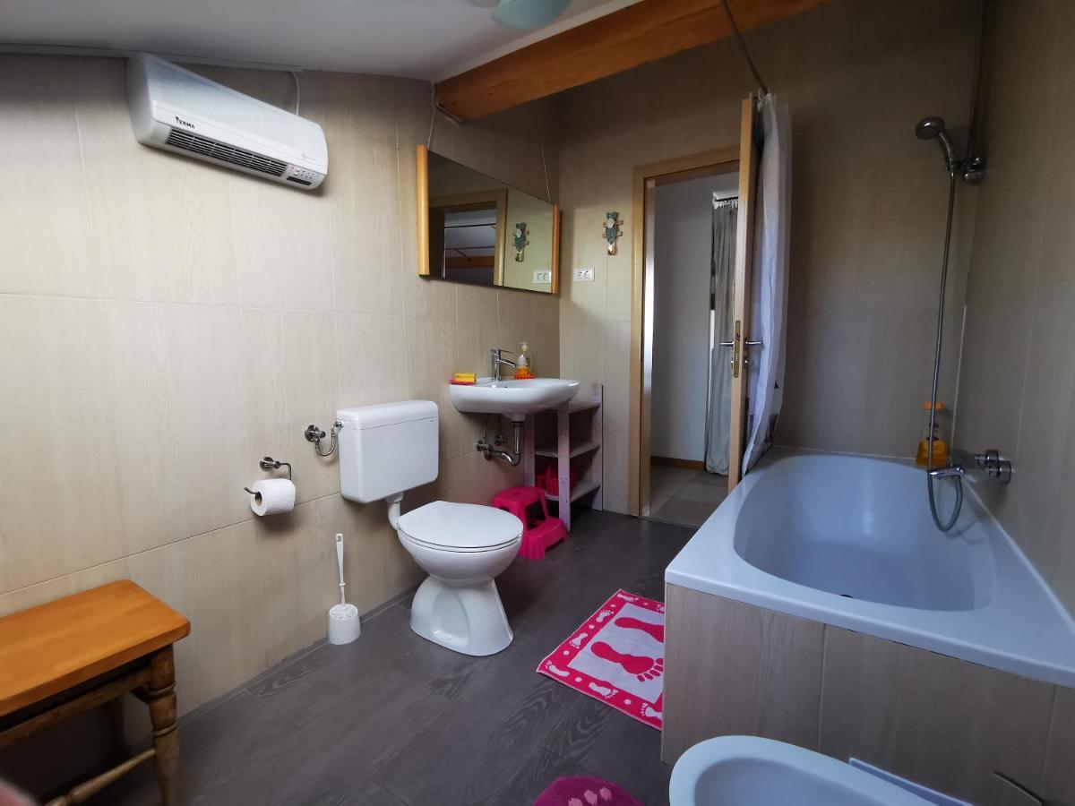 Anita Studio Apartment With Terrace 리예카 외부 사진